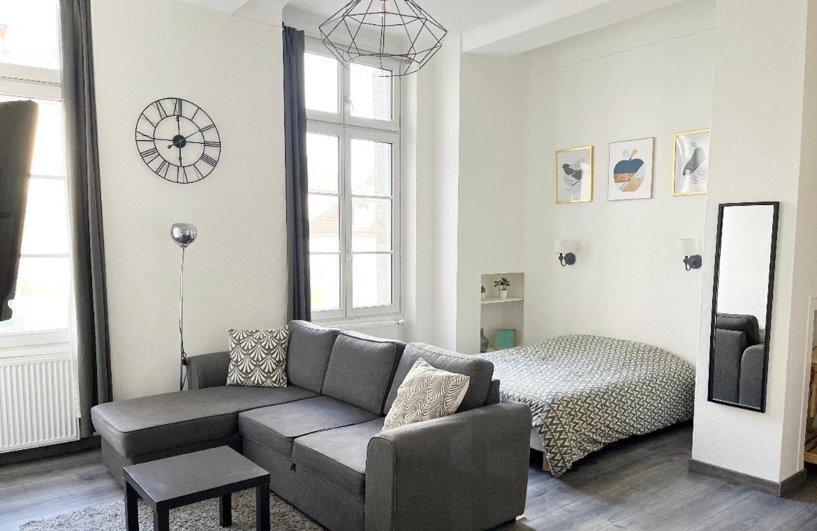 Modernite Coeur Du Centre-Ville Auxerre Luaran gambar